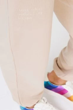 Sweatpants In Oat Milk -Chic Wear Shop 3 8b8fccf0 0e54 4380 aaa7 a768932500f3