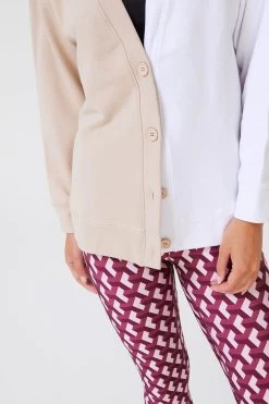 Chili Cardigan In Oat Milk And White -Chic Wear Shop 3 8c437b60 02e1 48fc 8f5d 75edf3ed19ae