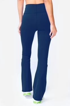 TLC Flare Leggings In Navy -Chic Wear Shop 3 b7e88b64 ac89 4344 978c 3ca22df90f1a