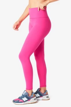 TLC Leggings In Terez Pink 22 TLC Leggings In Terez Pink -Chic Wear Shop 4 a2ed2064 aa92 4b0c b79f 3e21a4c10047