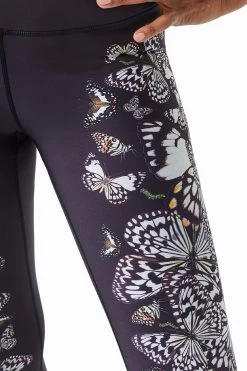 DuoKnit Leggings In Kaleidofly 12 DuoKnit Leggings In Kaleidofly -Chic Wear Shop 5 2a3c19f0 7326 4db8 9a80 936fac1946d6