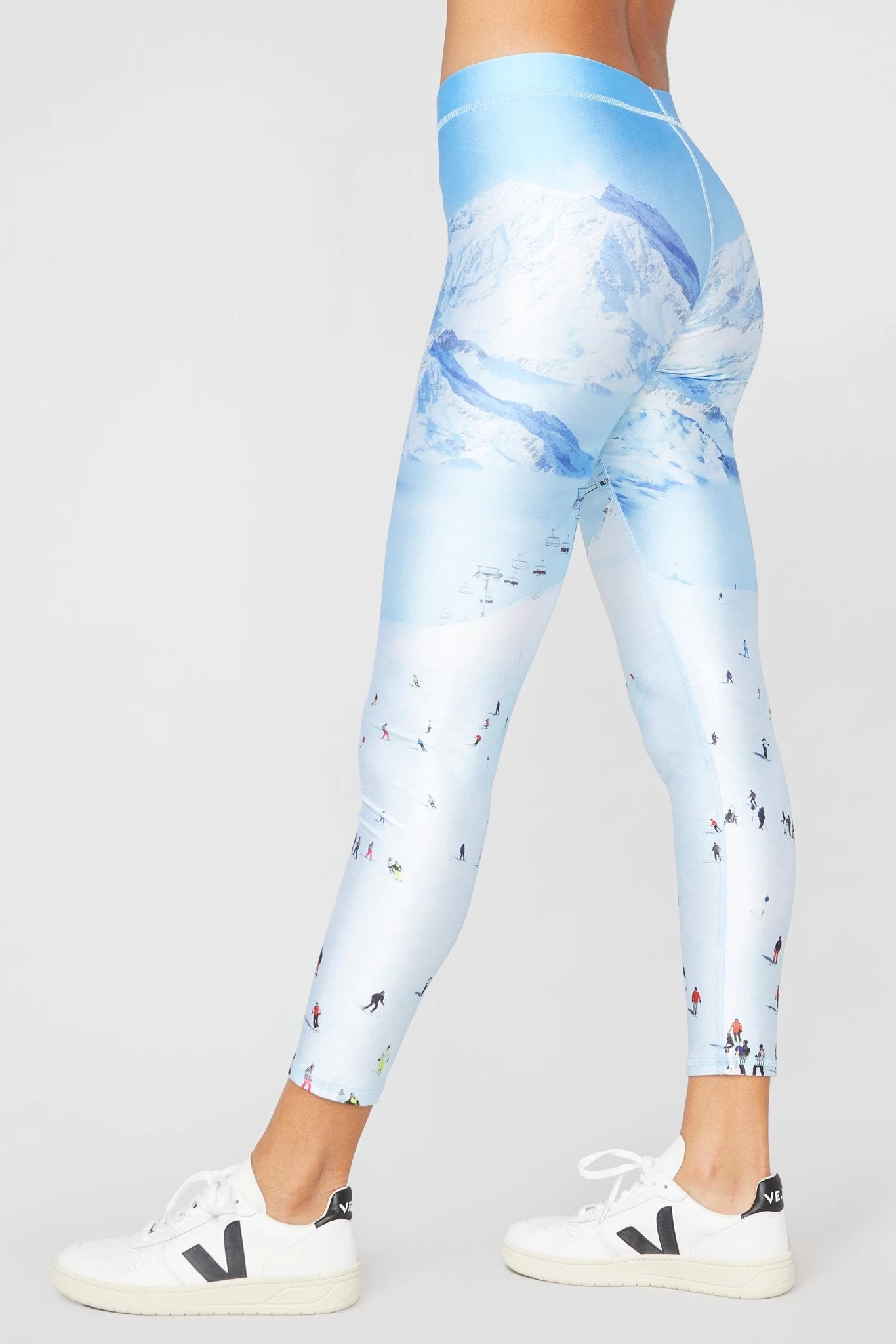 Hi-Shine Leggings In Ski Trip 8 Hi-Shine Leggings In Ski Trip - Image 6