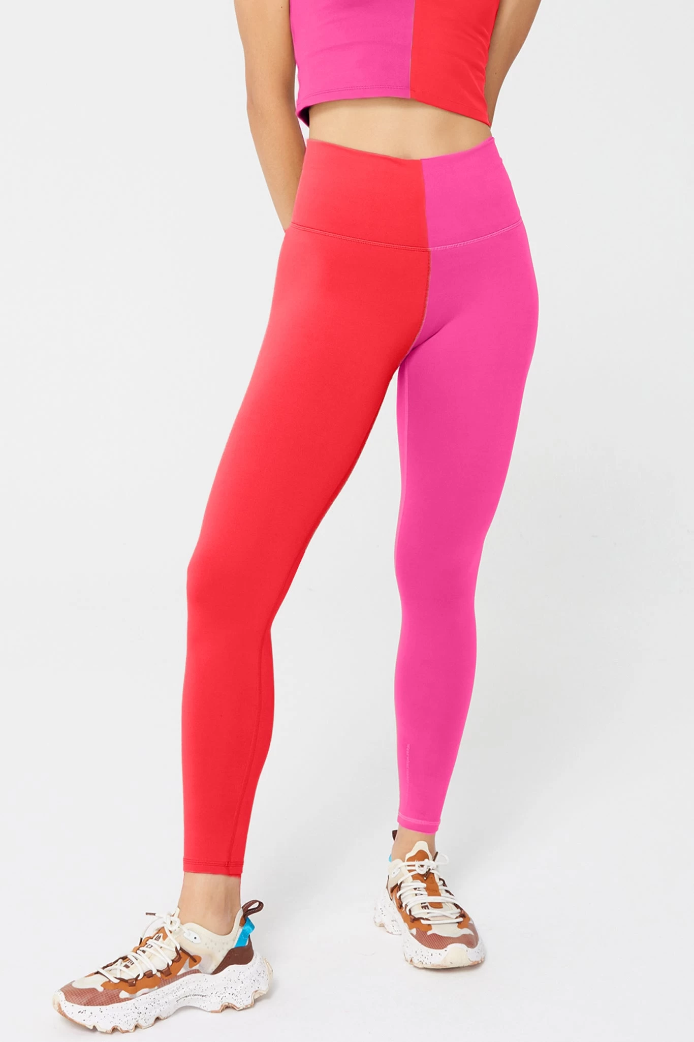 Two Tone TLC Leggings In Super Hot Red And Terez Pink 3 Two Tone TLC Leggings In Super Hot Red And Terez Pink