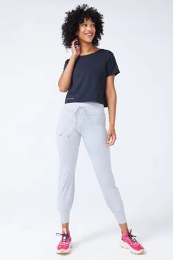 TLC Jogger In Collegiate Gray