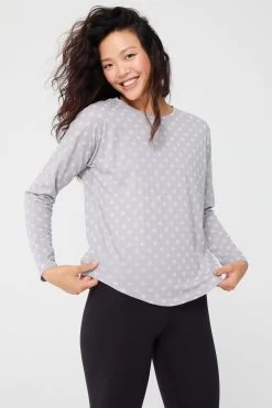 Burnout Long Sleeve Tee In Collegiate Gray Star