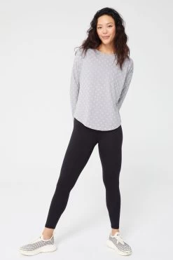 Burnout Long Sleeve Tee In Collegiate Gray Star -Chic Wear Shop Gray StarBurnout L S 5