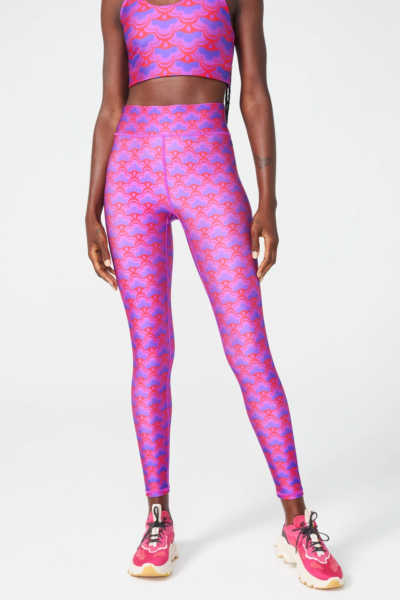 Hi-Shine Leggings In Pink Floral Geo 5 Hi-Shine Leggings In Pink Floral Geo - Image 3