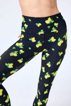 DuoKnit Leggings In Black Lemon Spritz -Chic Wear Shop Terez63dd6d85c0ff584595975063dd6d85c0ffc.63dd6d85c0ffc
