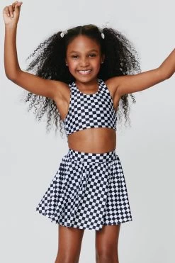 Kids Sports Bra In Racing Check -Chic Wear Shop Terez63e169edaf4b772693741663e169edaf4bf.63e169edaf4bf