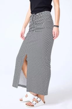 Trumpet Skirt In Racing Check 8 Trumpet Skirt In Racing Check -Chic Wear Shop Terez63eaab1e9a7b884042279963eaab1e9a7c2.63eaab1e9a7c2