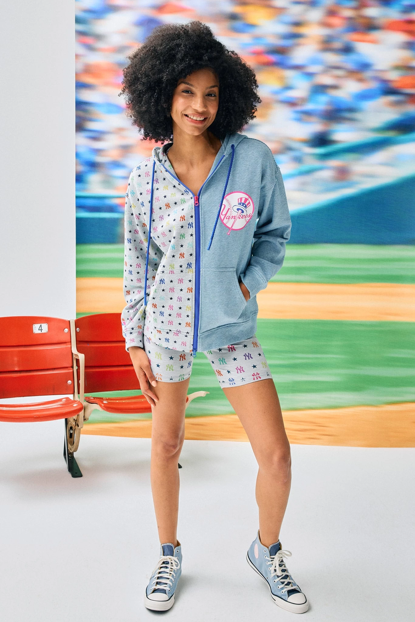 Yankees Oversized Zip Hoodie In Yankees Split 6 Yankees Oversized Zip Hoodie In Yankees Split - Image 4