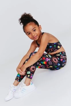 Kids Leggings In Black Candy Spill -Chic Wear Shop Terez64d67213f0433764d67213f0683.6806956564d67213f0683
