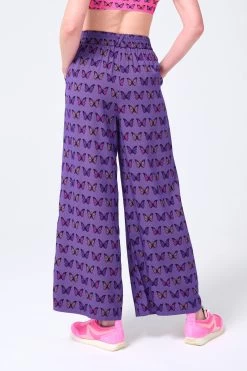 Pant In Halftone Butterfly 9 Pant In Halftone Butterfly -Chic Wear Shop Terez64daa1addebf8464daa1addef20.0860724764daa1addef20