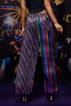 Silk Pant In Rainbow Stripe 9 Silk Pant In Rainbow Stripe -Chic Wear Shop Terez652dbcc9693197652dbcc9696bb.68511653652dbcc9696bb