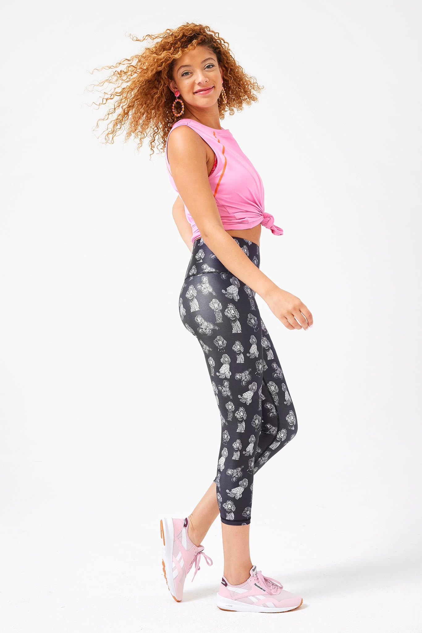 Terez X Torchd Hi-Shine Capris In Black And White Davis 6 Terez X Torchd Hi-Shine Capris In Black And White Davis - Image 4